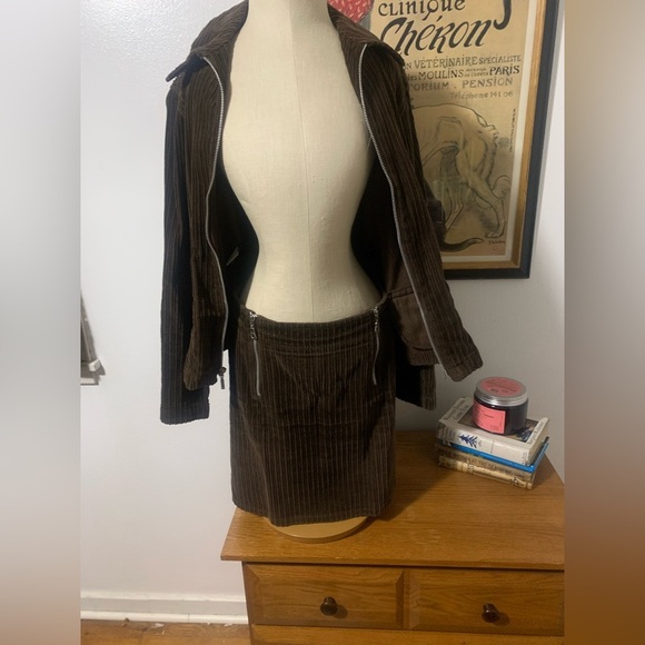 Ellemenno Vintage 90s Y2K Dark Brown Corduroy Jacket M & Mini Skirt 11 - Picture 3 of 12